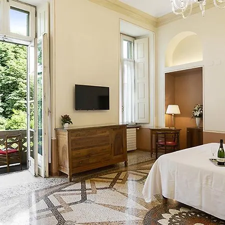 Hotel Roma E Rocca Cavour Turin Exterior photo